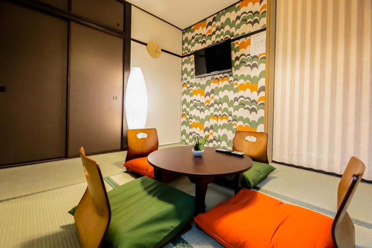 Funhouse-To North Umeda Guestresidence Oszaka Szoba fotó